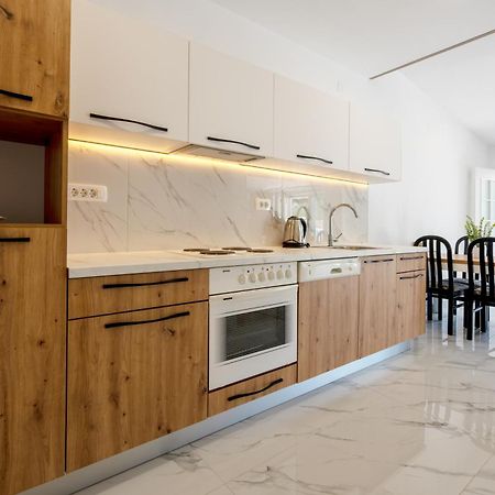 Apartmani Judik Neum Bagian luar foto