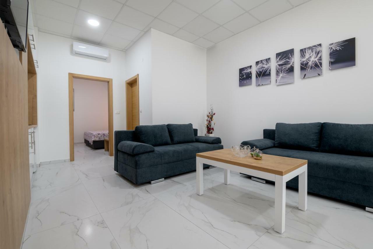Apartmani Judik Neum Bagian luar foto